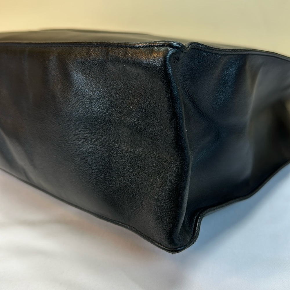 COA CHANEL CC Chunky Chain Calfskin XL Tote 24k Goldplated HDW Series #4 1996-97 - Picture 16 of 16